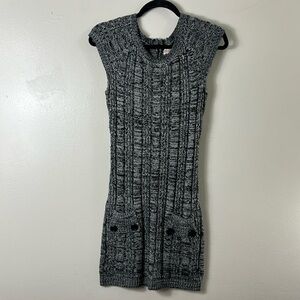 J.J. Basics Dark Gray/Black Mini Cable Knit Sweater Dress junior’s S